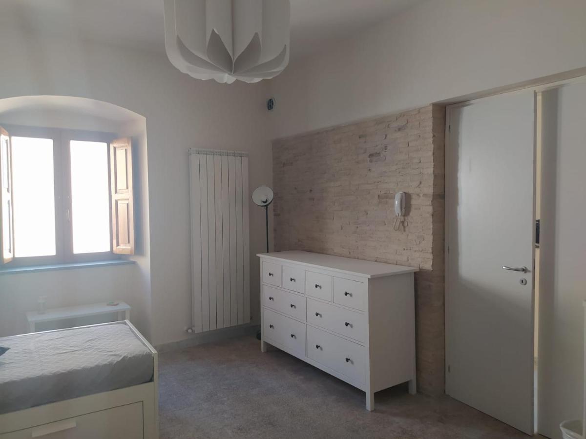 Affittacamere La Torre Biccari Ngoại thất bức ảnh